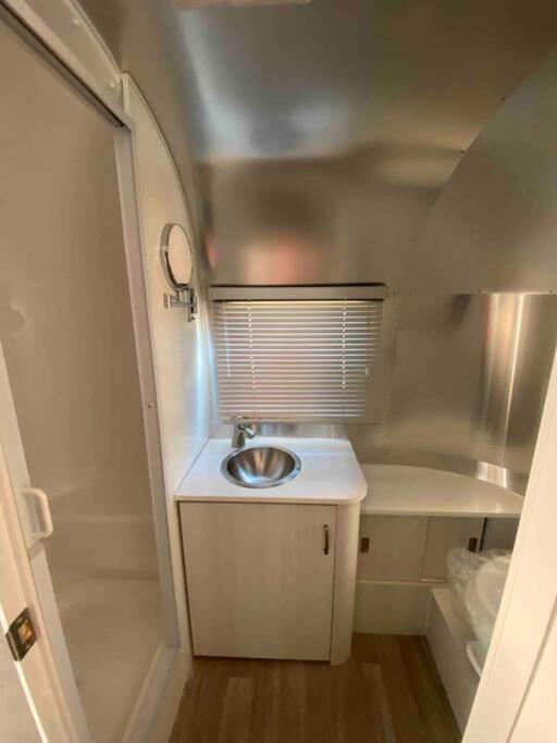 Modern Airstream With Amazing View - 10 To 15 Minutes From Kings Canyon National Park Dunlap Exterior photo