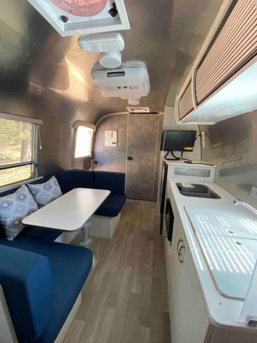 Modern Airstream With Amazing View - 10 To 15 Minutes From Kings Canyon National Park Dunlap Exterior photo