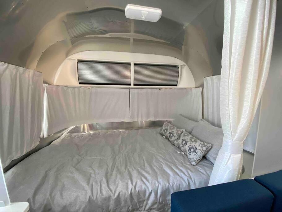 Modern Airstream With Amazing View - 10 To 15 Minutes From Kings Canyon National Park Dunlap Exterior photo
